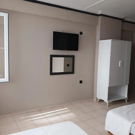 Nesclass Otell クシャダス