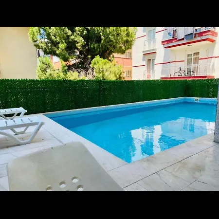 Hotel Nesclass Otell *